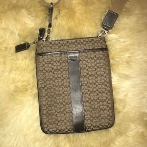 COACH Vintage Signature Crossbody Bag